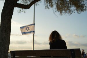 לזכור את המורכבות